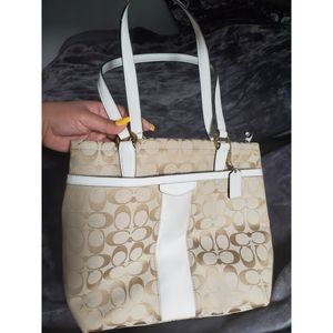 ❗❗Coach handbag Purse❗❗👜